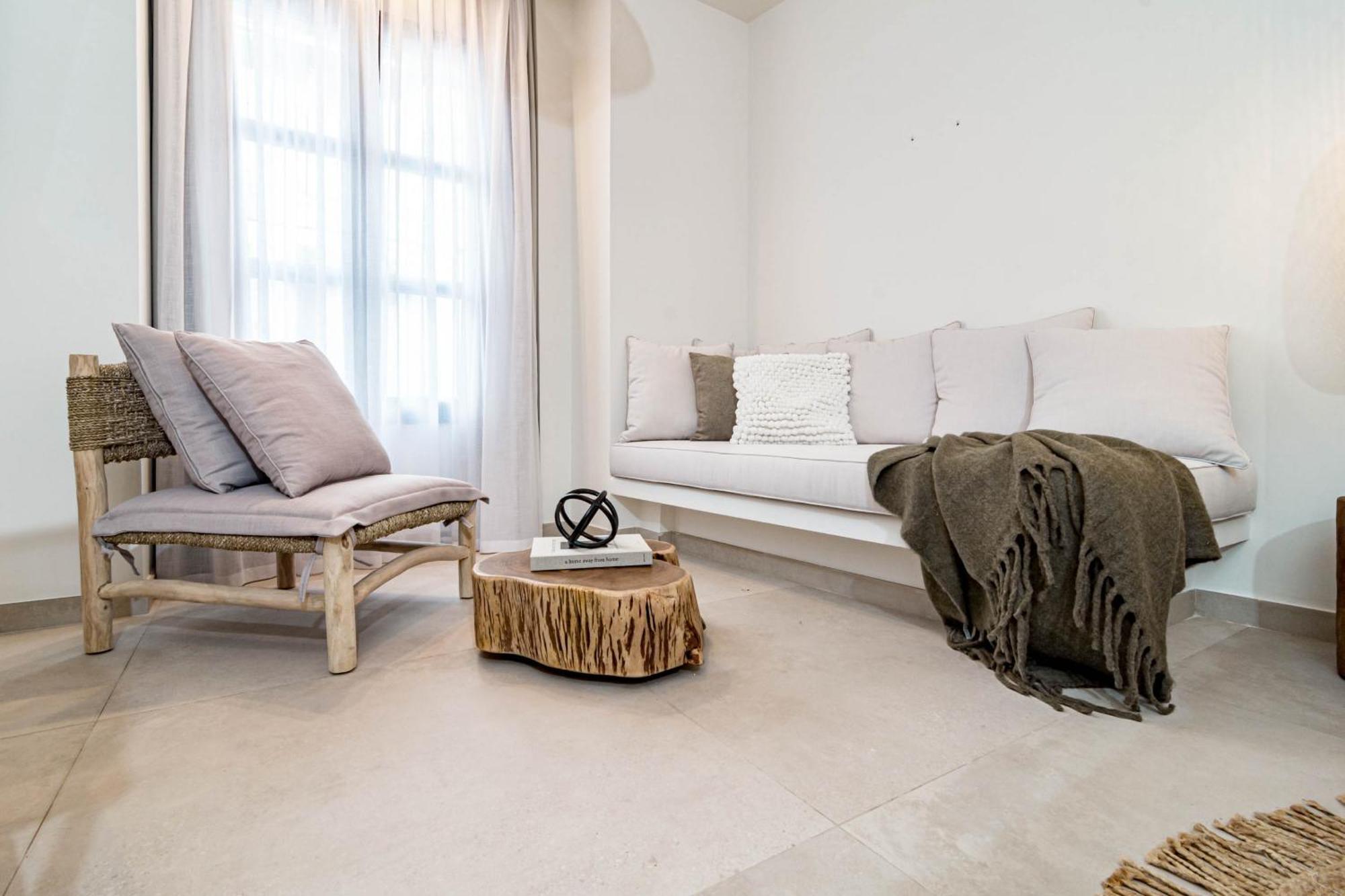Seaclub Suites Estepona Esterno foto