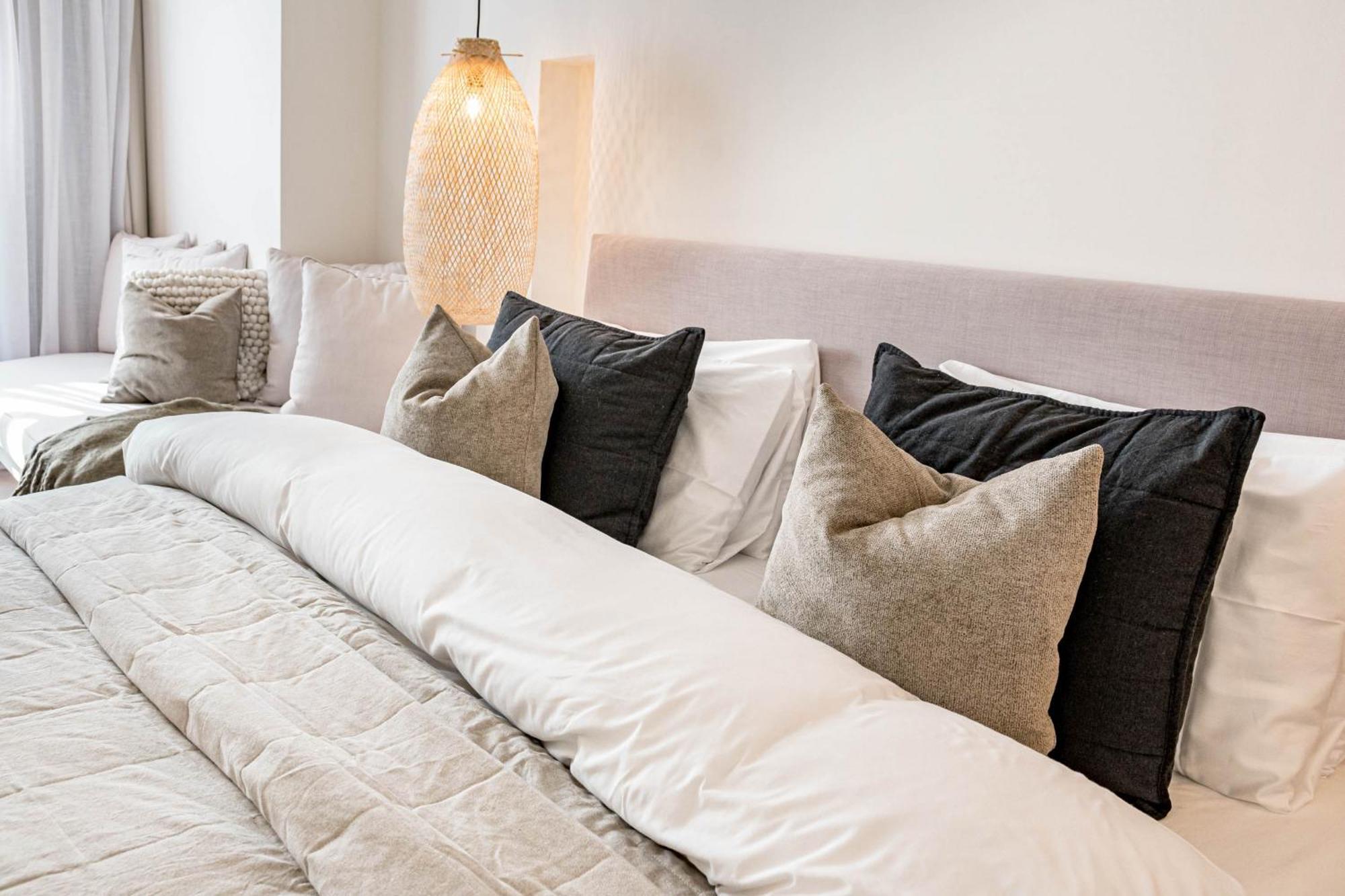 Seaclub Suites Estepona Esterno foto